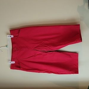 Lee red capris sz 12P